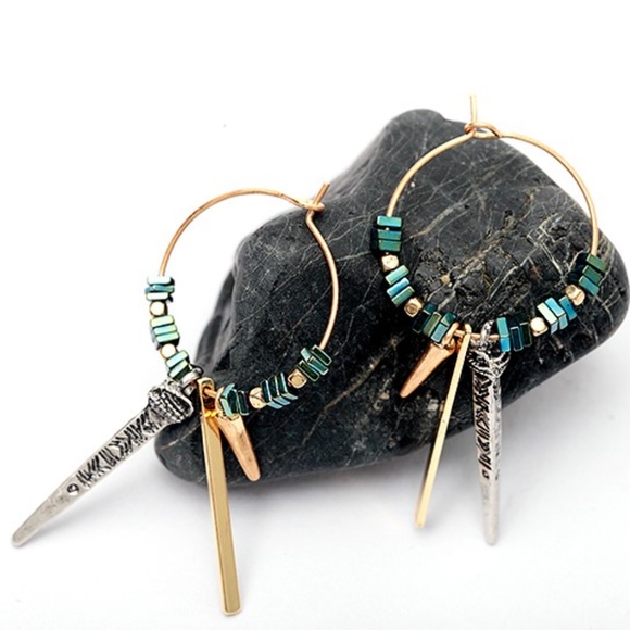 Natural Green Ore Stone Drop Gold Silver Earrings - Picture 2 of 9